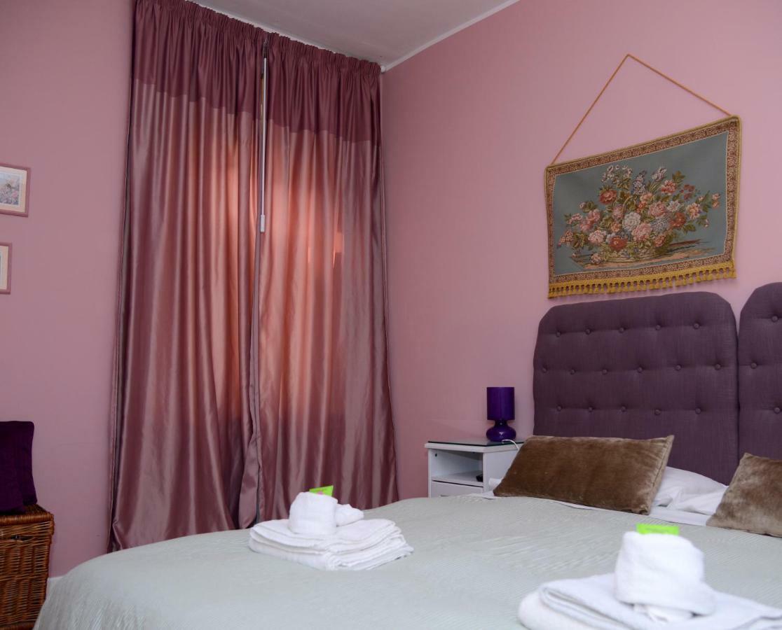 B&B Aurora Domus D'A-Mare Pésaro Exterior foto